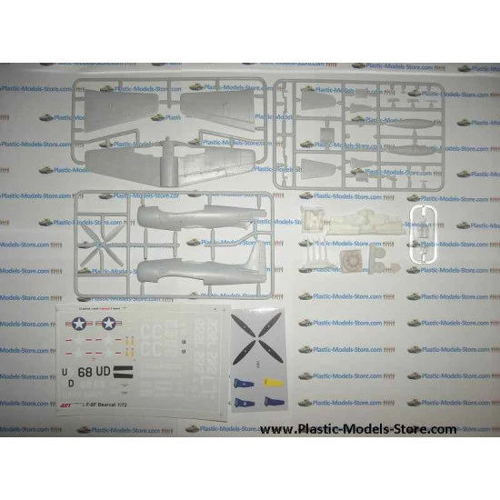 Grumman F8F-2 BEARCAT US naval fighter 1/72 Art Model 7201