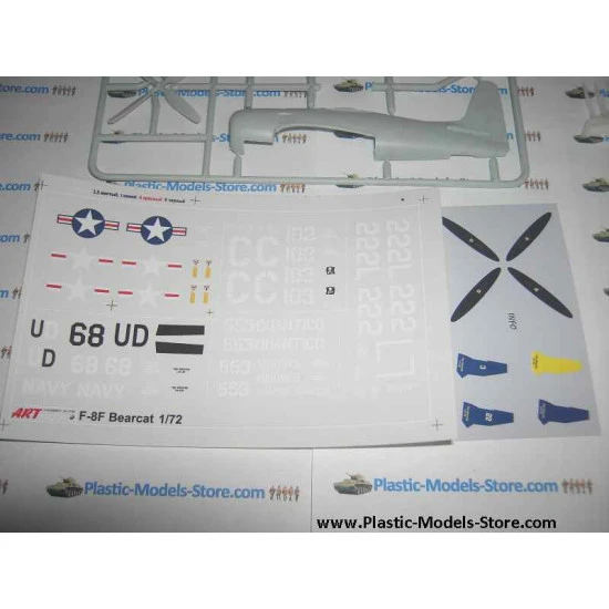Grumman F8F-2 BEARCAT US naval fighter 1/72 Art Model 7201