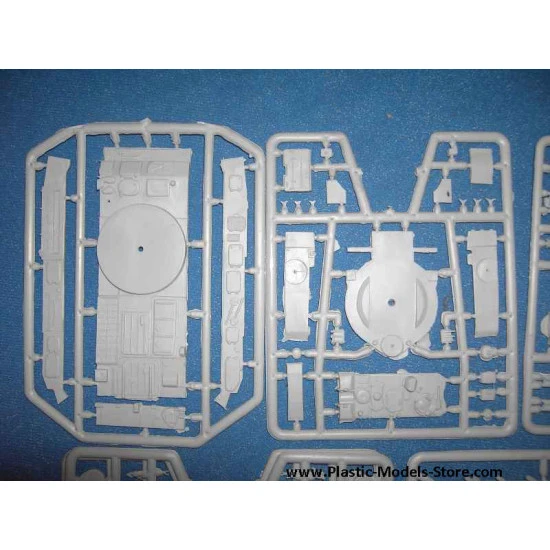 Tunguska Soviet self-propelled vehicle 2K22 2S6M 1/72 Military Wheels 7204