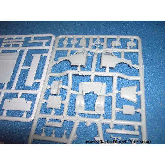 Gaz-51 Soviet truck WWII 1/72 Military Wheels 7208