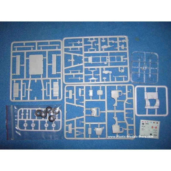 GAZ-63 Soviet truck 1/72 Military Wheels 7218