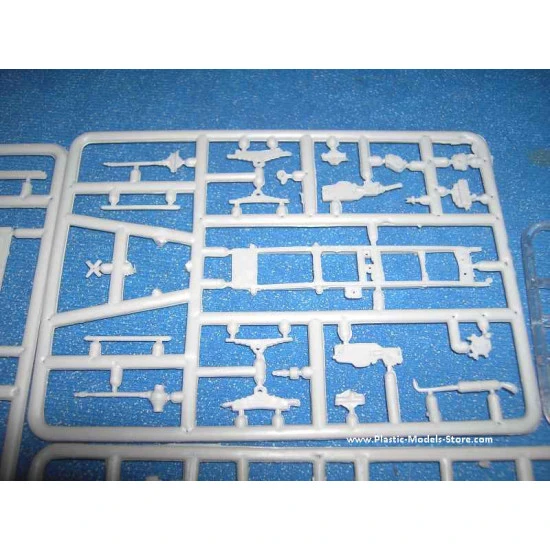 GAZ-63 Soviet truck 1/72 Military Wheels 7218