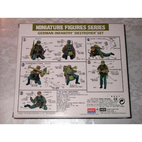 German infantry 1/35 academy 1370