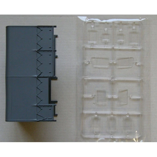 Bedford QLD General Service 1/35 IBG MODELS 35015