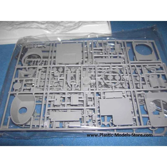 Diorama Stalingrad Russia 1943 WWII 1/35 Mirage 35104