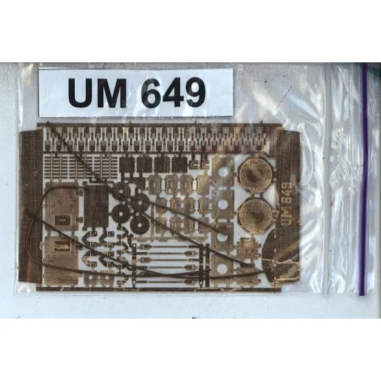 Experimental motorized armored car D-2 1/72 UMT 649