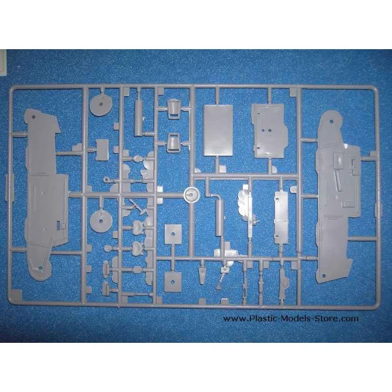 Pz.Kpfw 38(t) Ausf.G Prague German light tank LT-38 WWII 1/35 Ark Models 35003