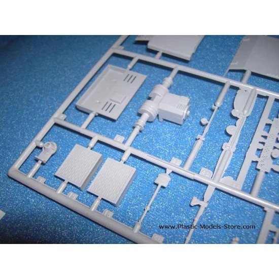 Pz.Kpfw 38(t) Ausf.G Prague German light tank LT-38 WWII 1/35 Ark Models 35003