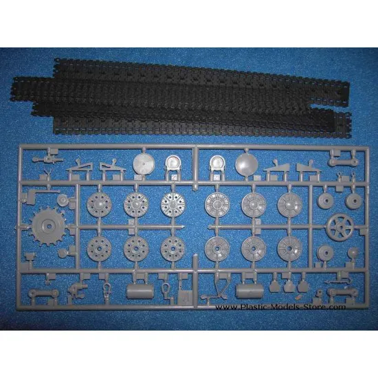 KV-9 Soviet heavy tank WWII 1/35 Ark Models 35021 KV-9 Soviet heavy tank WWII 1/35 Ark Models 35021