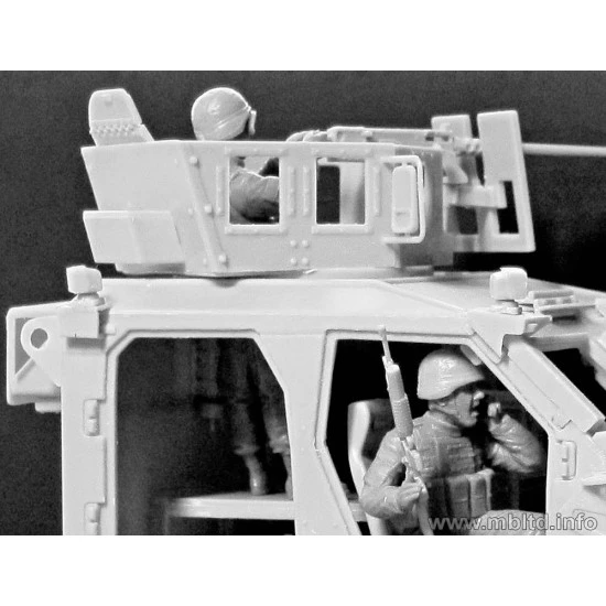 Man Down! US Modern Army Middle East Present day 1/35 Master Box 35170