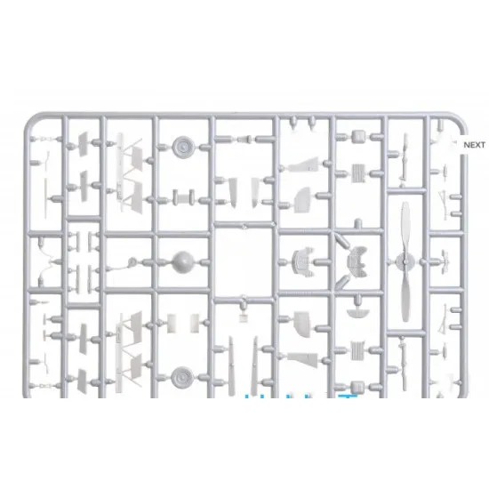Yakovlev Yak-11 Soviet training aircraft 1/72 Micro-Mir 72-005
