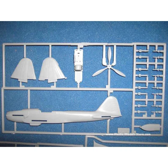 Ilyushin IL-2m3 Flying Tank Soviet fighter 1/72 TOKO 101