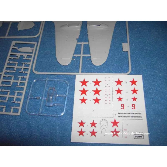 Ilyushin IL-2 Flying Tank Soviet fighter 1/72 TOKO 127