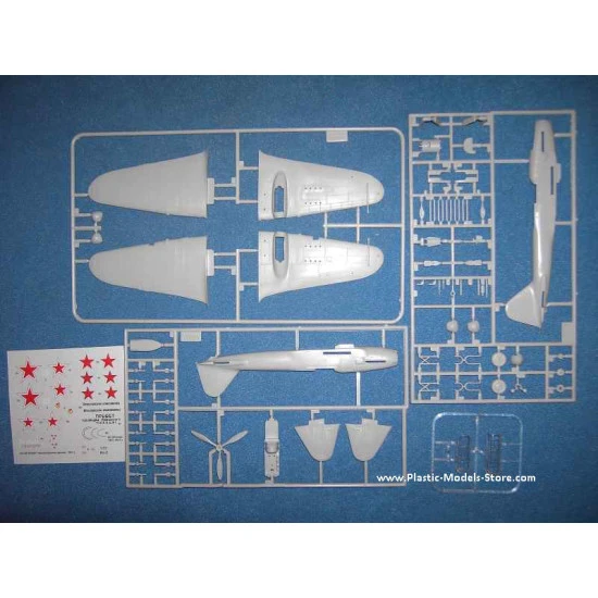 Ilyushin IL-2m Flying Tank Soviet fighter 1/72 TOKO 132