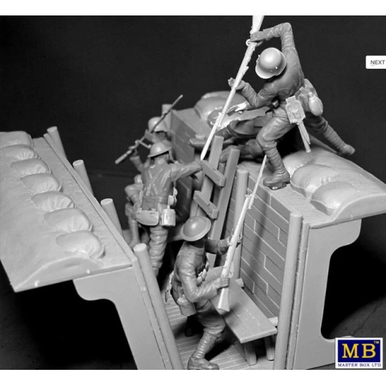 Hand-to-hand fight, German and British infantrymen, WWI era 1/35 Master Box 35116