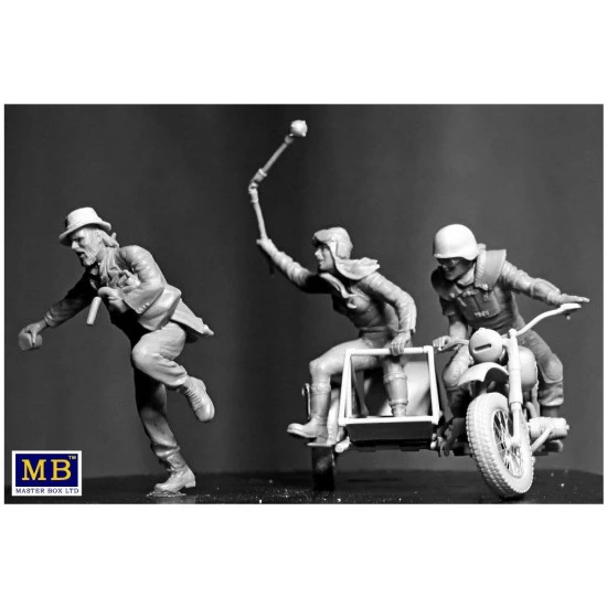 DESERT BATTLE SERIES SKULL CLAN TO CATCH A THIEF 1/35 MASTER BOX 35140