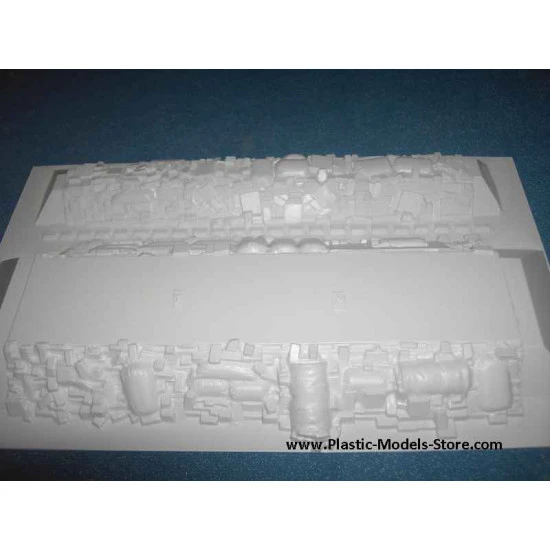 Barricade - Warsaw 1944-45 diorama building 1/35 TM Diorama 3523 Barricade - Warsaw 1944-45 diorama building 1/35 TM Diorama 3523