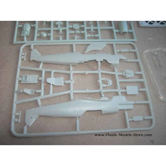 Messerschmitt Bf 109 B1 german fighter WWII 1/72 Avis 72009