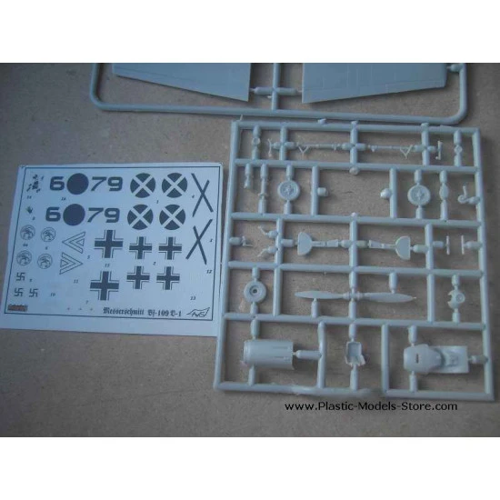 Messerschmitt Bf 109 D-1 german fighter WWII 1/72 Avis 72010
