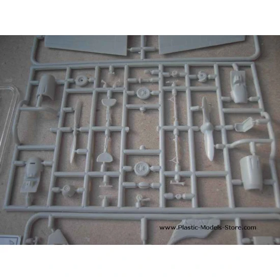 Messerschmitt Bf 109 C-1 german fighter WWII 1/72 Avis 72012