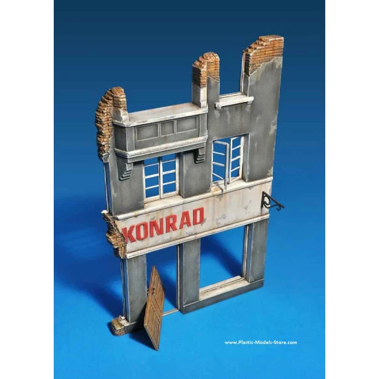 RUINED BUILDING building 1/35 Miniart 35536