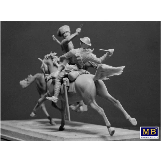 BRITISH AND GERMAN CAVALRYMEN WWI ERA 1/35 MASTER BOX 35184 2 HORSES 2 FIGURES