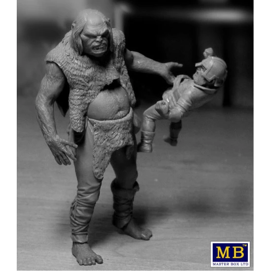 WORLD OF FANTASY THIS IS MY LAND PLASTIC MODEL KIT 1/24 MASTER BOX 24011