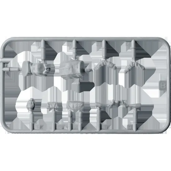 GERMAN SITTING CIVILIANS 1/35 Scale Miniart 38006