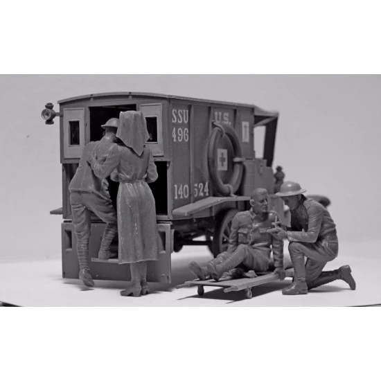 WWI US MEDICAL PERSONNEL 4 FIGURES AND MODEL STRETCHER 1/35 ICM 35694