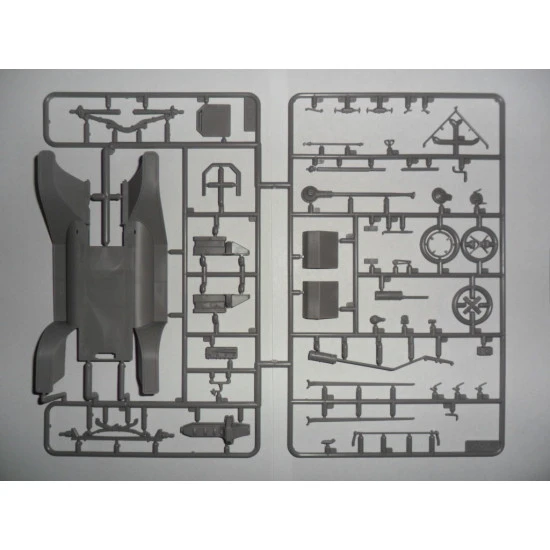 MODEL T 1914 FIRETRUCK, AMERICAN CAR 1/24 ICM 24004