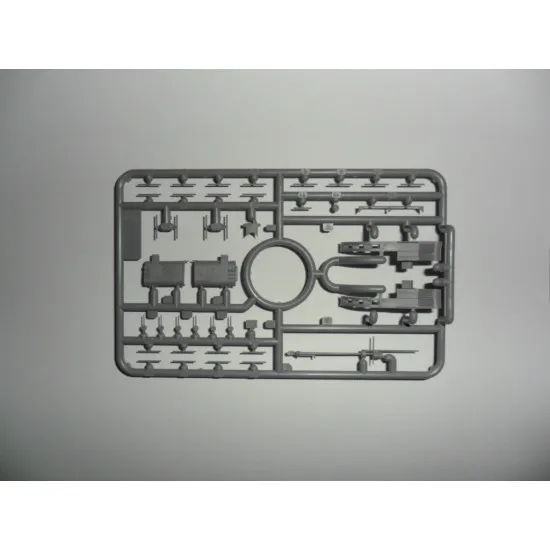 GROÃŸER KURFÃœRST (FULL HULL AND WATERLINE), WWI GERMAN BATTLESHIP 1/700 ICM S015