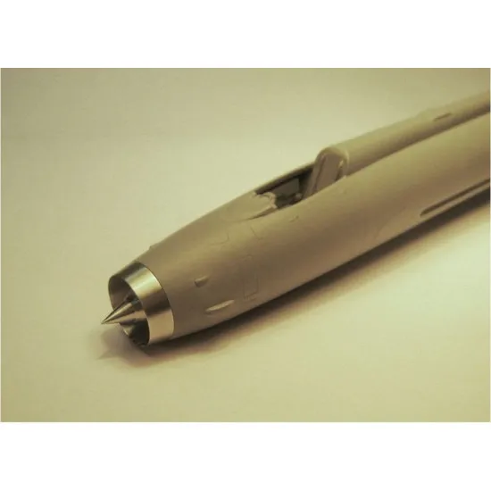 AIR INTAKE FOR SU-17 FAMILY (EARLY) FOR MODELSVIT 1/72 MINI WORLD 7241A