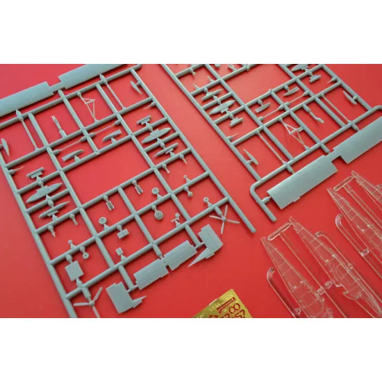 PLASTIC MODEL AIRPLANE KIT AU-23 AND PC-6 SET1 1/144 BIG PLANES KITS 14404