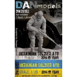 UKRAINIAN SOLDIER, ATO(ANTI-TERRORISTIC OPERATION), EAST UKRAINE 2014-2015 (RESIN) 1/35 DAN MODELS 35152