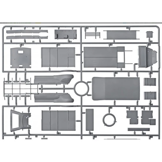 Scale plastic model kit Model T 1917 Ambulance with US Medical Personnel 1/35 ICM 35662