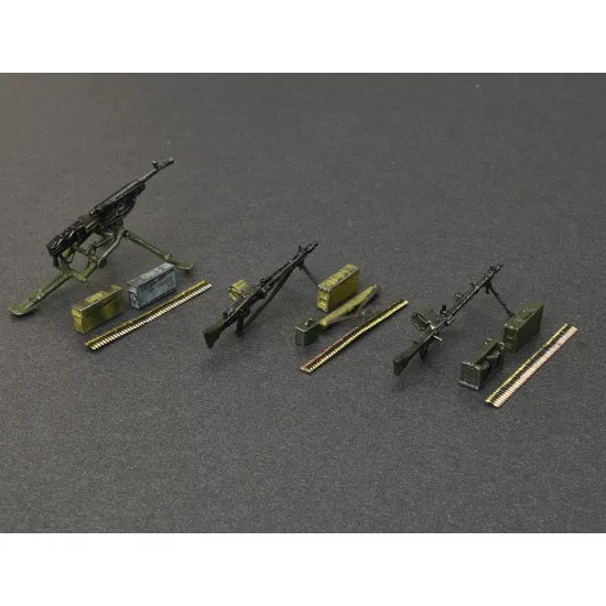 GERMAN MACHINEGUNS SET 1951 1/35 MINIART 35250