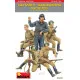 SOVIET SOLDIERS RIDERS SPECIAL EDITION - PLASTIC MODEL KIT SCALE 1/35 MINIART 35281