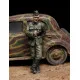 GERMAN SOLDIERS w/FUEL DRUMS. SPECIAL EDITION - PLASTIC MODEL KIT SCALE 1/35 MINIART 35256
