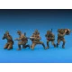 SOVIET ARTILLERY CREW SPECIAL EDITION - PLASTIC MODEL KIT SCALE 1/35 MINIART 35231