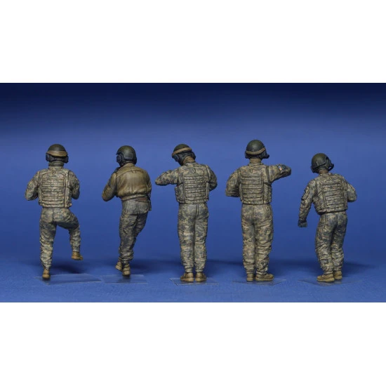 U.S. TANK CREW - PLASTIC MODEL FIGURES KIT SCALE 1/35 MINIART 37005