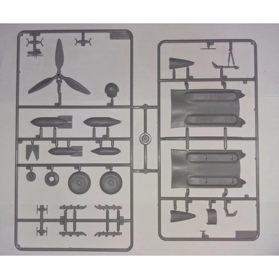 HE 111H-6 WWII GERMAN BOMBER PLASTIC MODEL BUILDING AIRPLANE KIT 1/48 ICM 48262