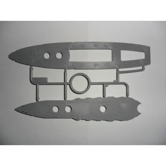 MARKGRAF WWI GERMAN BATTLESHIP 1/700 SCALE ICM S017