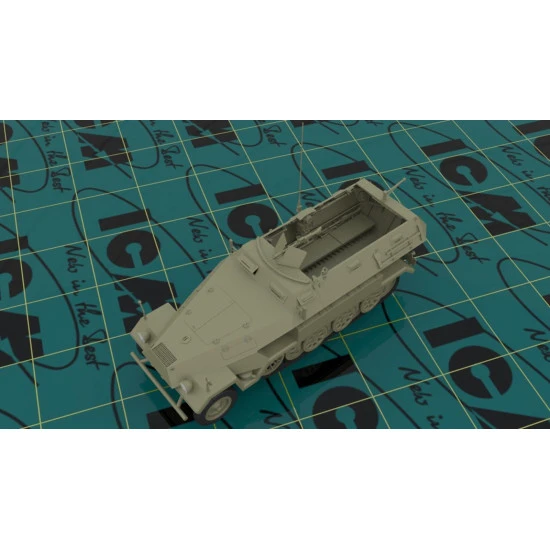 SD.KFZ.251/1 AUSF.A WWII GERMAN ARMOURED PERSONNEL CARRIER SCALE 1/35 ICM 35101