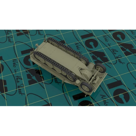 SD.KFZ.251/1 AUSF.A WWII GERMAN ARMOURED PERSONNEL CARRIER SCALE 1/35 ICM 35101