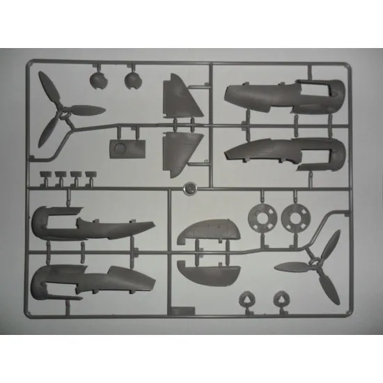 JU 88A-4 WWII AXIS BOMBER PLASTIC MODEL AIRCRAFT KIT SCALE 1/48 ICM 48237