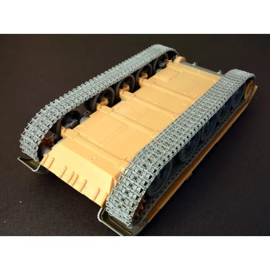 T-54,T-55,T-62 OMSh INDIVIDUAL TRACK LINKS SET. LATE TYPE - PLASTIC MODEL KIT SCALE 1/35 MINIART 37048