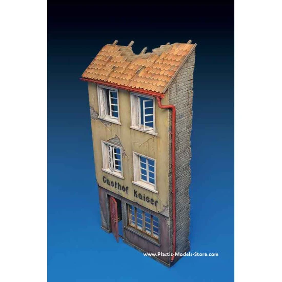 GERMAN RUINED GASTHOF building for diorama 1/35 Miniart 35538