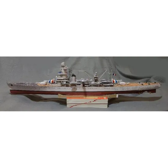 PAPER MODEL KIT MILITARY FLEET CRUISER ALGERIA 1/200 OREL 27