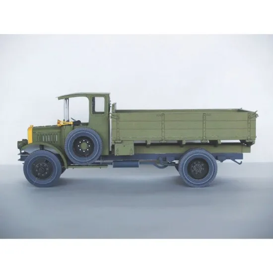 PAPER MODEL KIT CIVILIAN CARS , TRUCK I-3 1/25 OREL 32