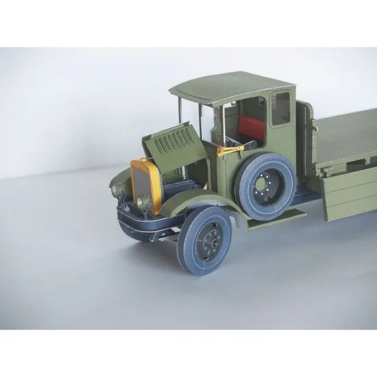 PAPER MODEL KIT CIVILIAN CARS , TRUCK I-3 1/25 OREL 32